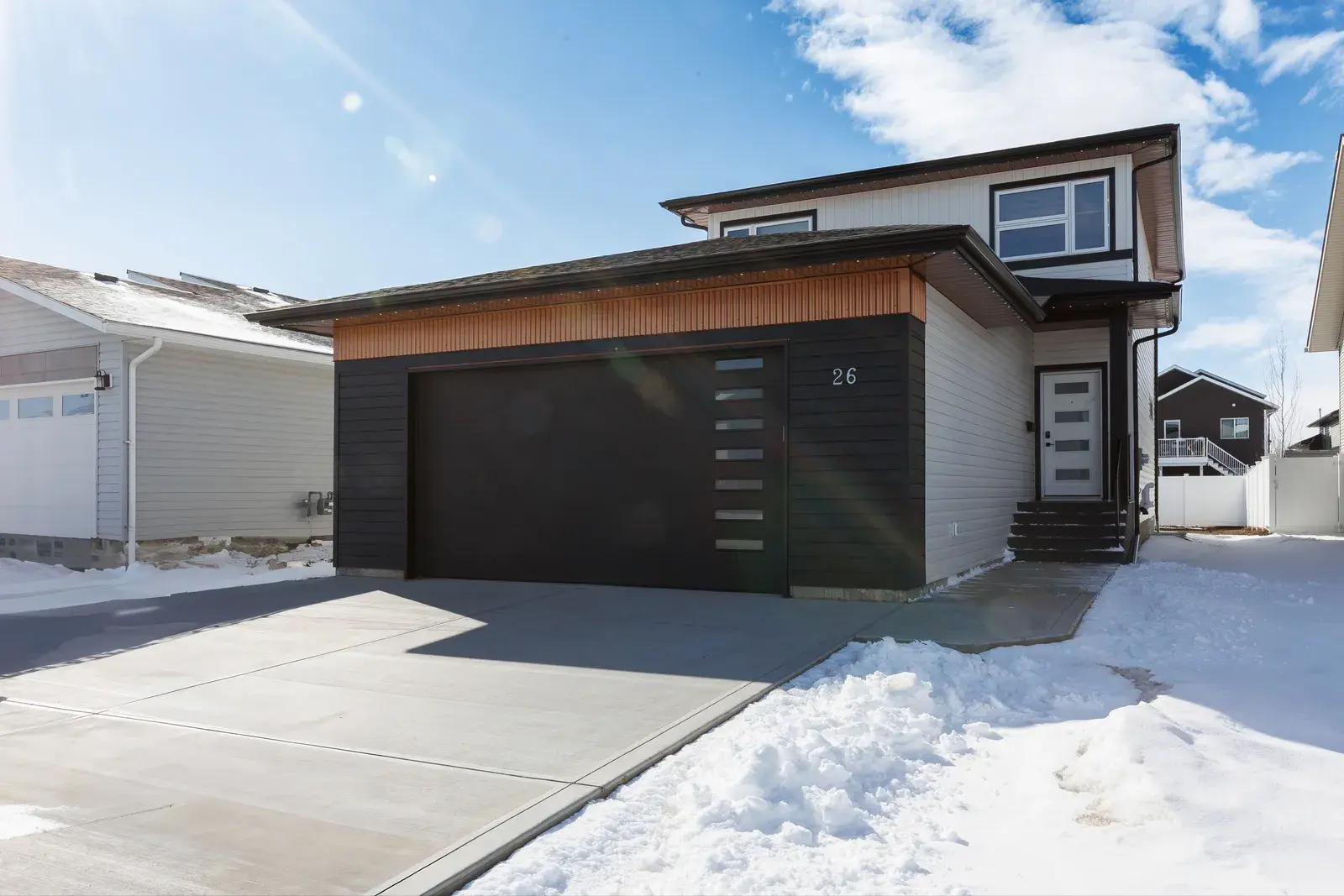 Exterior finishing services in Blackfalds
