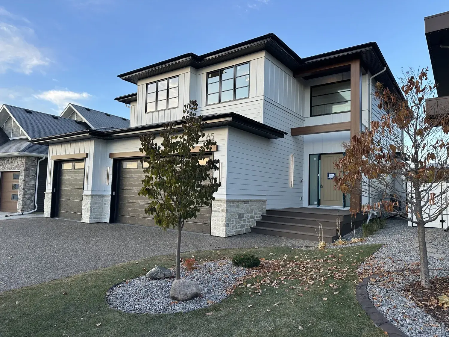 Premium home exterior with James Hardie siding and steel roofing by PJM Home Advantage